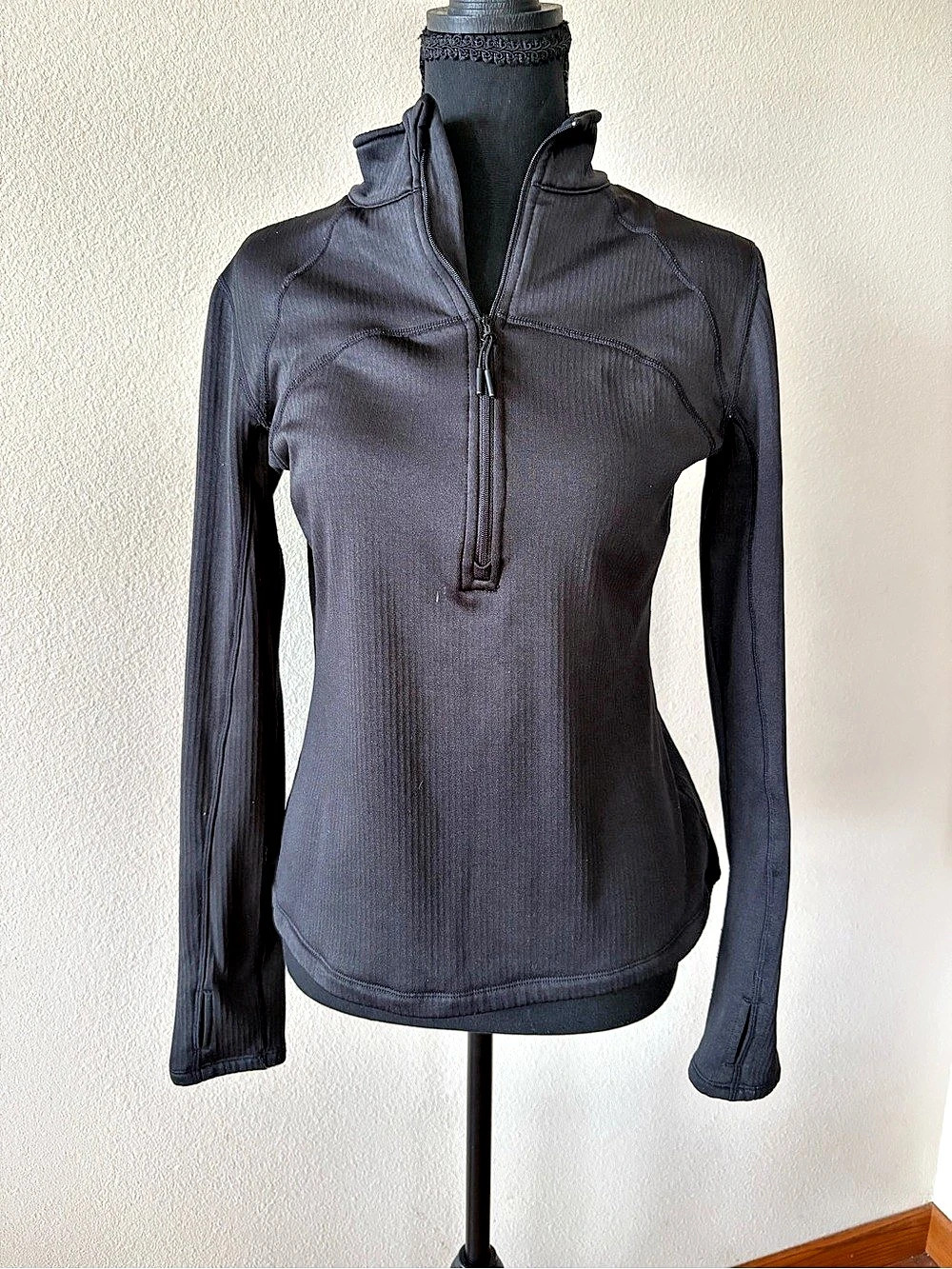 Womens Magellan Outdoors Black Quarter-Zip Pullover Size Small